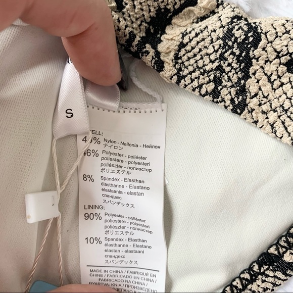 Cupshe NWT Bikini Swimsuit Low Waist V Neck Textured Snakeskin Two Piece - Picture 8 of 15